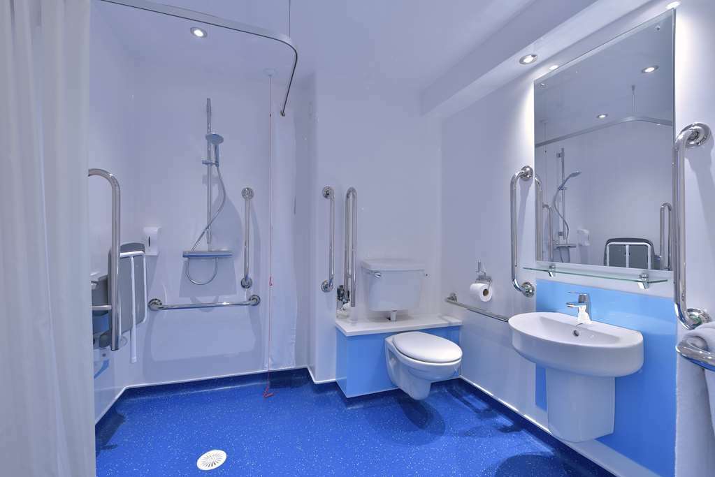 Travelodge Preston Central Pokój zdjęcie