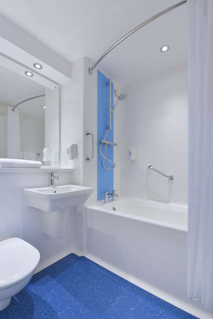 Travelodge Preston Central Pokój zdjęcie